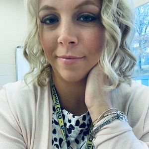 Meet your Posher, Kristin